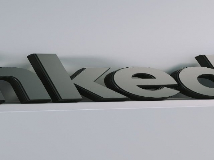 4 Ways to Promote Your Small Business on LinkedIn